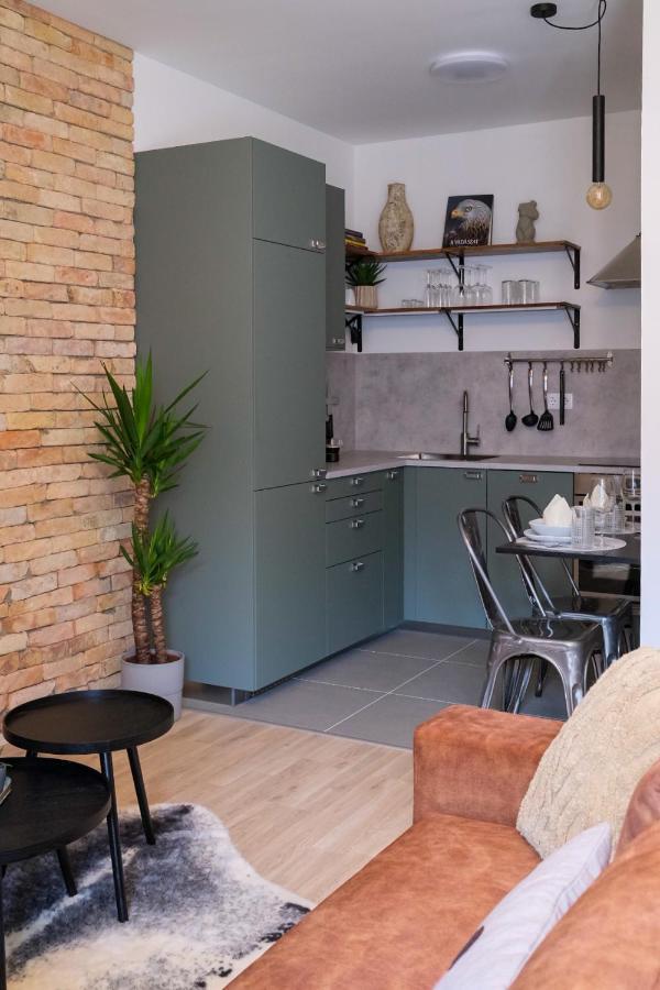 Apartamento Cityscape ~ Ac/indoor Parking/balcony